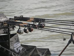 1006_Klub_Feeder_OB__28