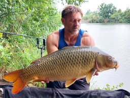 ponty_1350_krajkogabor_2025