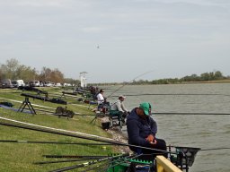 250418_egyeniob001