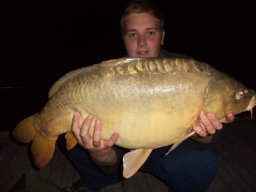 Csóti Dávid 15,5 kg 09.13. Atka