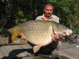 Ferenczi László 20,35 kg