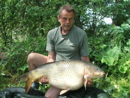 Stuhl Endre 20,9kg Atka