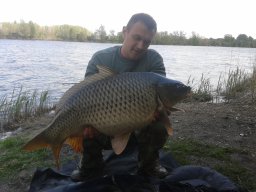 Tóth Róbert 11,4kg 04.16.