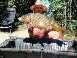 Ugrai Norbert augusztus 12,5 kg