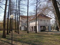 Mártélyi szálláshelyek