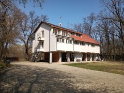 Mártélyi szálláshelyek